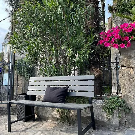 Apartment By The Sea Ika Extérieur photo